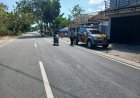 Tingkatkan Keamanan dan Ketertiban, Polsek Wungu Gelar Patroli Siang di Jalan Raya Dungus