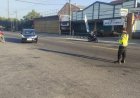 Jaga Kelancaran Lalu Lintas Pagi, Personel Polsek Balerejo Gelar Pam Penampilan Pagi