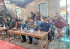 Bhabinkamtibmas Desa Joho Aipda Adung Hadiri Acara Bersih Dusun di Desa Binaan