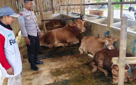 Dukung Ketahanan Pangan, Bhabinkamtibmas Desa Kuwu Ajak Warga Manfaatkan Pekarangan Kosong untuk Beternak