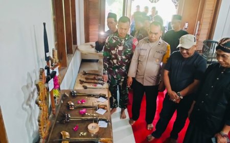 Bhabinkamtibmas Polsek Nglames Hadiri Jamasan dan Pameran Pusaka, Lestarikan Budaya Lokal di Desa Tanjungrejo