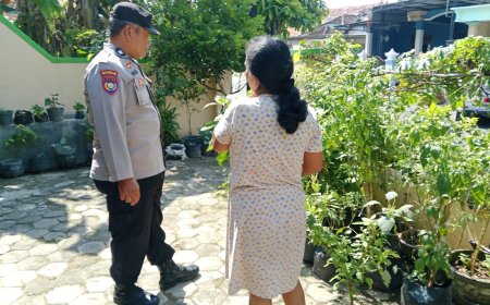 Bhabinkamtibmas Desa Purwosari Dukung Ketahanan Pangan Melalui Pemanfaatan Pekarangan Produktif