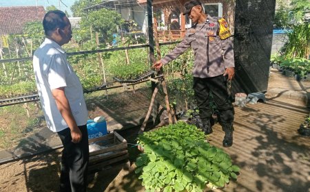 Bhabinkamtibmas Polsek Mejayan Dorong Warga Manfaatkan Pekarangan untuk Dukung Ketahanan Pangan Nasional