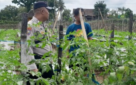 Aipda Yuda Kunjungi Warganya Dalam Ketahanan Pangan