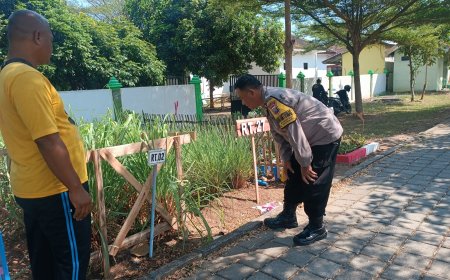 Dukung Ketahanan Pangan Nasional, Bhabinkamtibmas Kelurahan Munggut Sambangi Pekarangan Warga