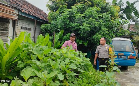 Bhabinkamtibmas Desa Plumpungrejo Ajak Warga Optimalkan Pekarangan untuk Ketahanan Pangan