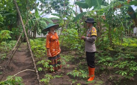 Bhabinkamtibmas Desa Mojopurno Ajak Warga Optimalkan Pekarangan untuk Dukung Ketahanan Pangan