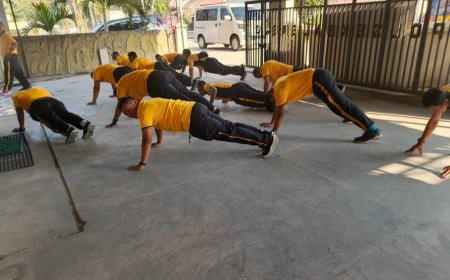 Tingkatkan Kedisiplinan dan Jaga Kebugaran, Personel Polsek Balerejo Gelar Apel Pagi Dilanjutkan Olahraga Bersama