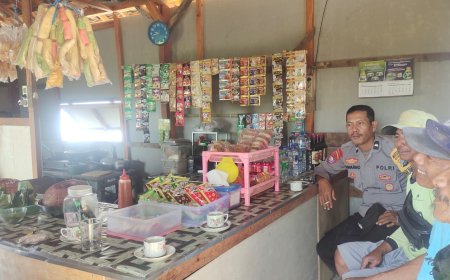 Jaga Kondusifitas Desa, Bhabinkamtibmas Polsek Balerejo Sambangi Warga Glonggong