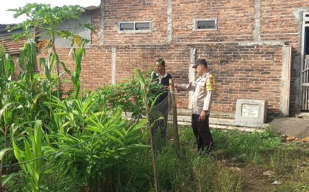 Pekarangan Hijau Jadi Sumber Pangan, Bhabinkamtibmas Desa Sebayi Ajak Warga Maksimalkan Lahan Rumah