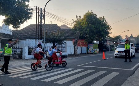 Personel Polsek Wungu Laksanakan Commander Wish Pagi, Wujudkan Keamanan dan Kelancaran Arus Lalu Lintas