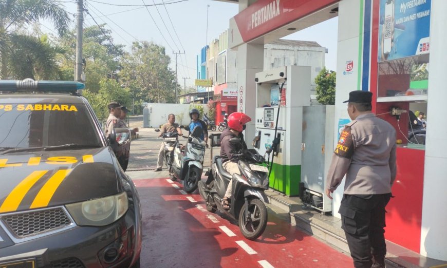Patr5oli Dialogis Bersama Petugas SPBU
