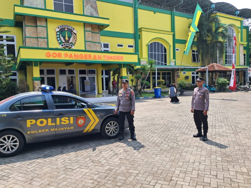 Cegah Gangguan Kamtibmas, Polsek Mejayan Intensifkan Patroli Kewilayahan