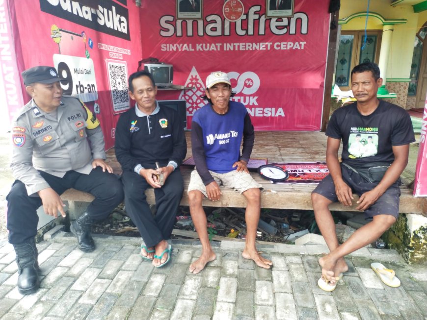 Dukung Ketahanan Pangan Nasional, Bhabinkamtibmas Desa Warurejo Ajak Warga Manfaatkan Lahan Pekarangan