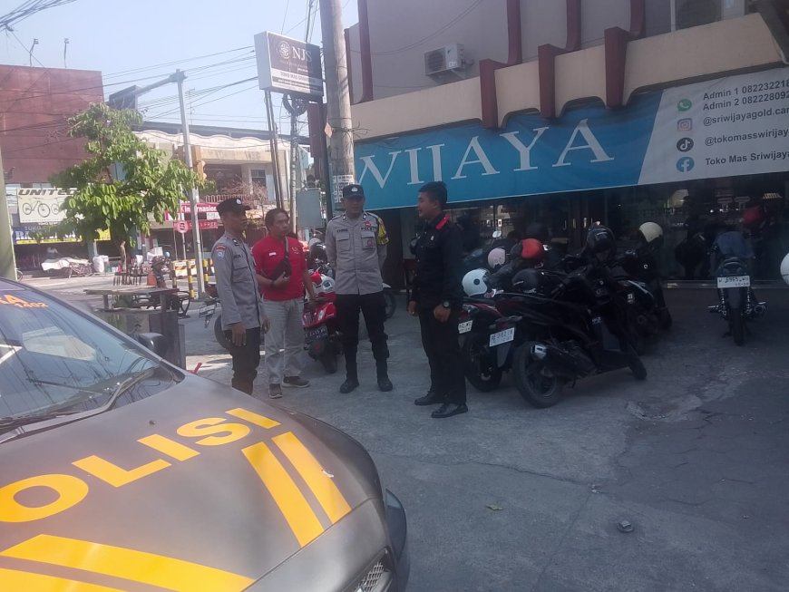 Sambangi Toko Emas, Polsek Mejayan Tingkatkan Upaya Pencegahan Kriminalitas