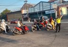 Jaga Kelancaran Lalu Lintas Pagi Hari, Personel Polsek Balerejo Disiagakan di Sejumlah Titik Rawan