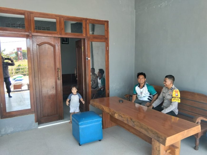 Dukung Ketahanan Pangan Nasional, Bhabinkamtibmas Desa Simo Ajak Warga Manfaatkan Lahan Pekarangan